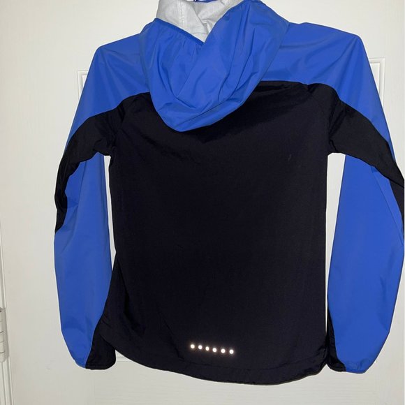 Nike Running Jacket - Picture 2 of 4